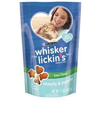 Purina Whisker Lickin's Tuna Flavor Crunchy & Yummy Cat Treats, 1.7 Ounce Bag