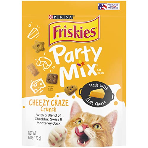 Purina Friskies Made in USA Facilities Cat Treats, Party Mix Cheezy Craze Crunch - (6) 6 oz. Pouches